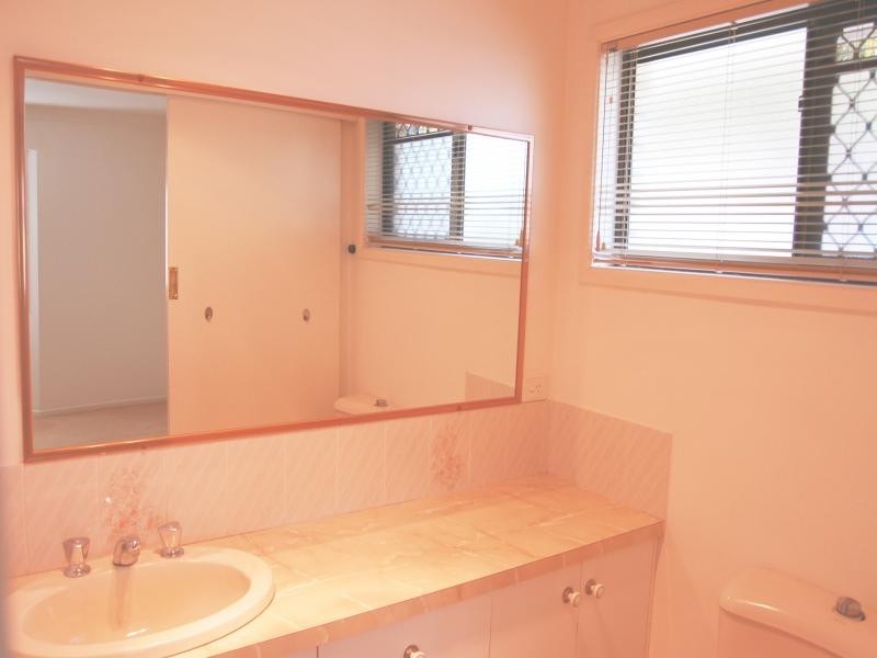 19a Macquarie Drive, Petrie QLD 4502