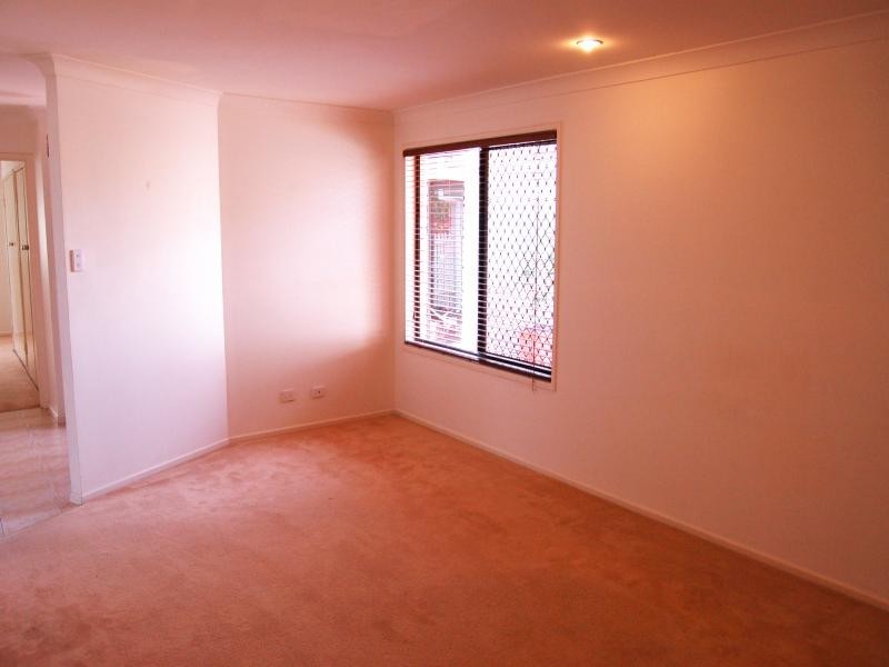 19a Macquarie Drive, Petrie QLD 4502