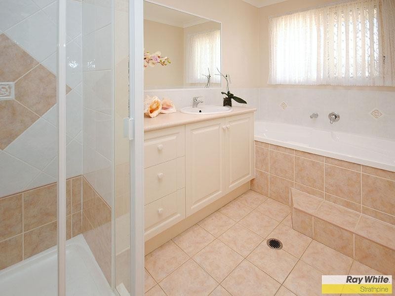 24 Cheltenham Street, Strathpine QLD 4500
