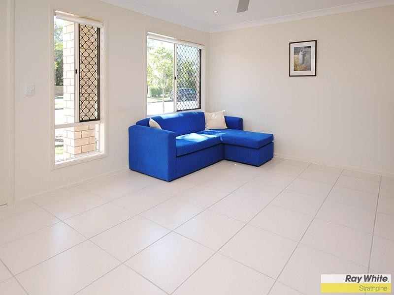 7 Dean Street, Bray Park QLD 4500