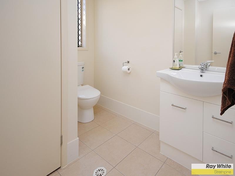 7 Dean Street, Bray Park QLD 4500