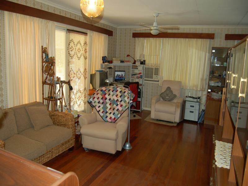 140  Spitfire Avenue, Strathpine QLD 4500