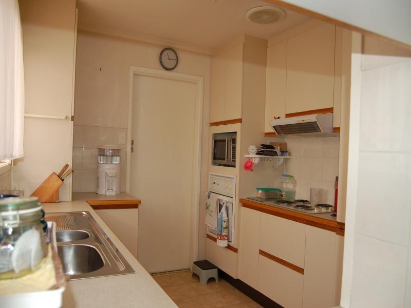 140  Spitfire Avenue, Strathpine QLD 4500