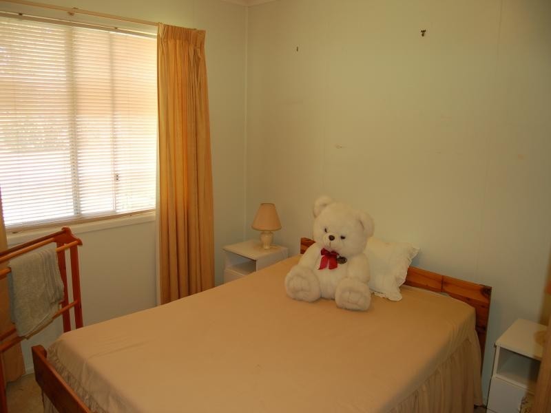 140  Spitfire Avenue, Strathpine QLD 4500