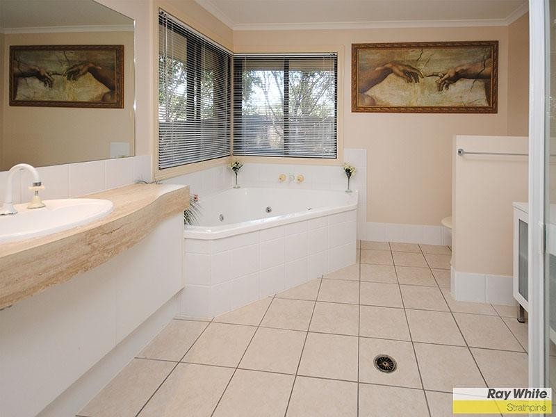 4 Ballard Court, Murrumba Downs QLD 4503
