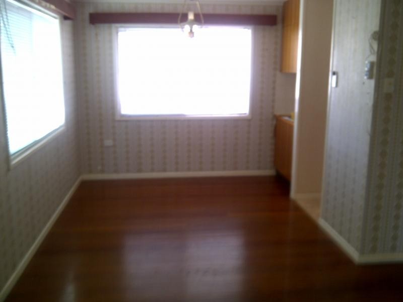 8 Beaufort St, Strathpine QLD 4500