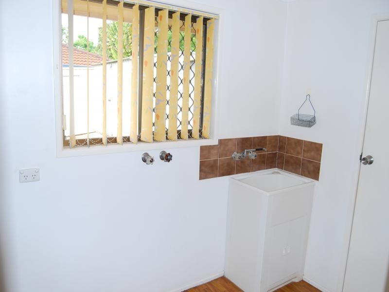 2 Kinross St, Strathpine QLD 4500