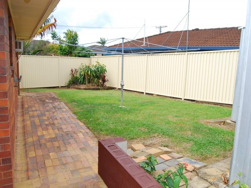 2 Kinross St, Strathpine QLD 4500
