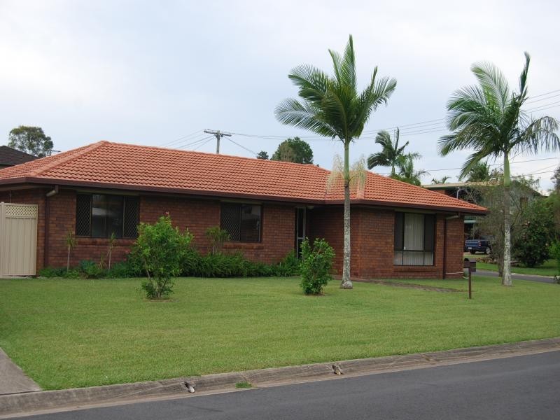 78 Hedge Street, Strathpine QLD 4500