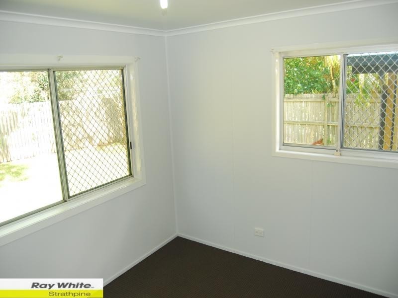 12 Loane Cres, Lawnton QLD 4501