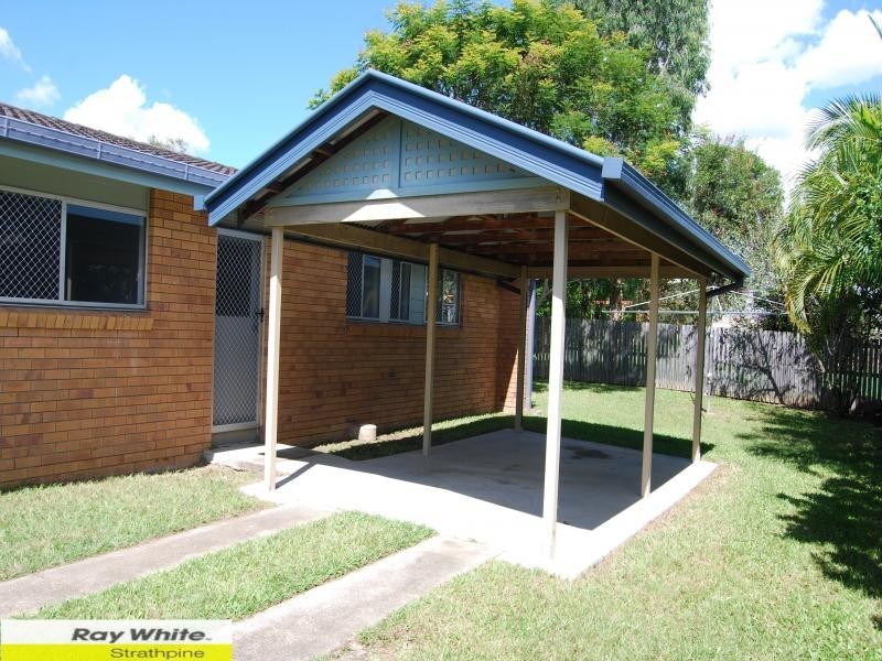 12 Loane Cres, Lawnton QLD 4501