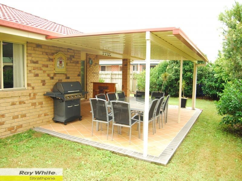 77 Pine River Drive, Murrumba Downs QLD 4503