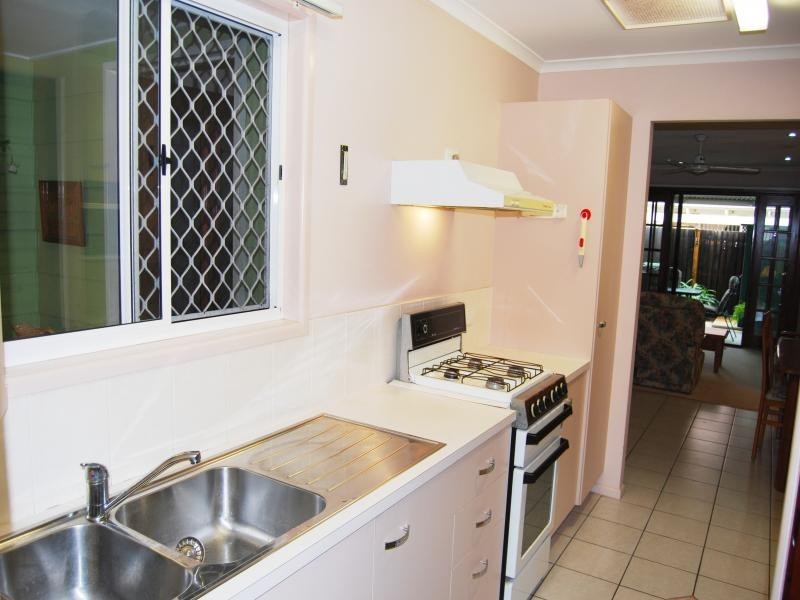 17 Makarucha Ct, Brendale QLD 4500