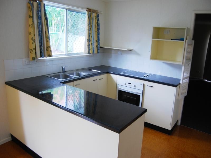 83 Peter St, Strathpine QLD 4500