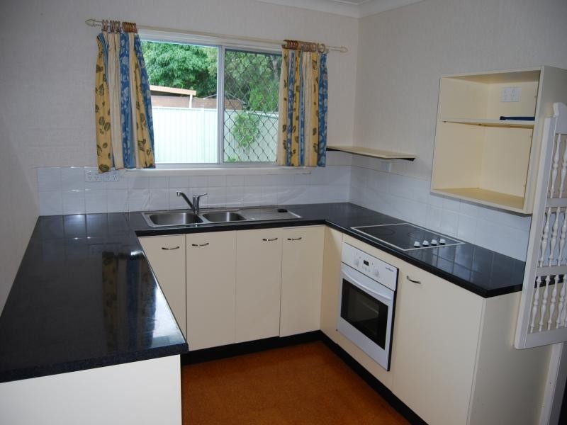 83 Peter St, Strathpine QLD 4500