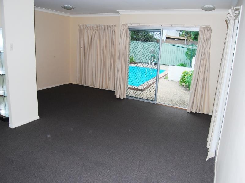83 Peter St, Strathpine QLD 4500