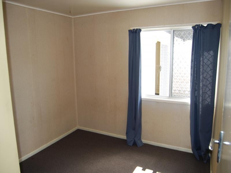 83 Peter St, Strathpine QLD 4500