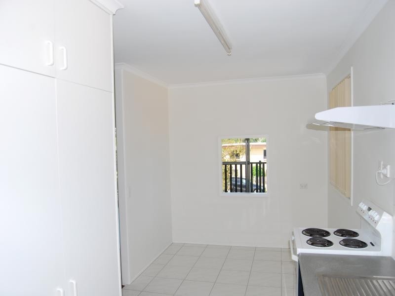 7 Rowland St, Strathpine QLD 4500
