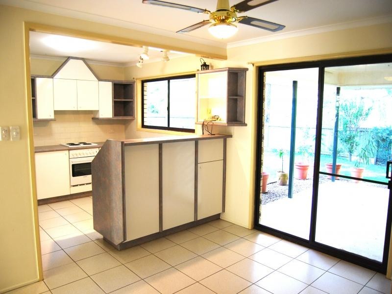 24 Killara Cres, Petrie QLD 4502