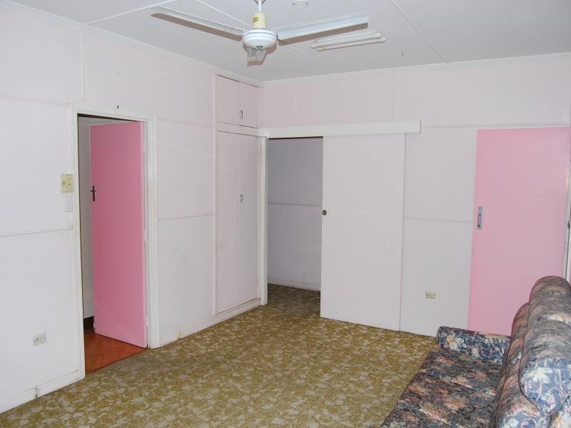 26  Hedge St, Strathpine QLD 4500