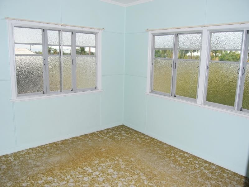 26  Hedge St, Strathpine QLD 4500