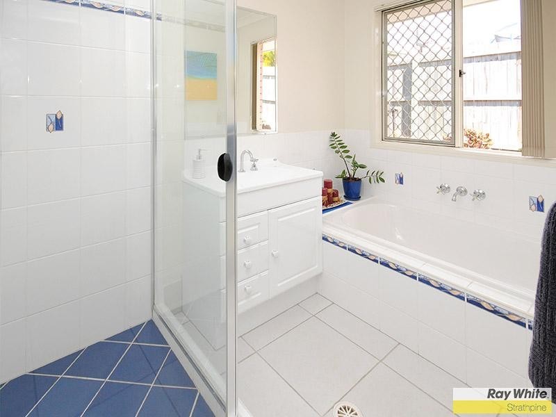 6 Fernwood Ct, Kurwongbah QLD 4503