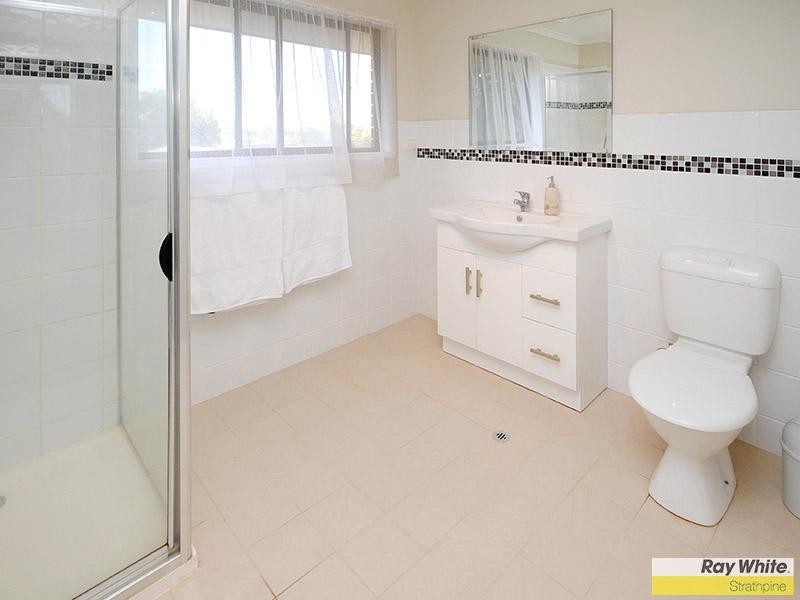 38 Bygrave St, Strathpine QLD 4500