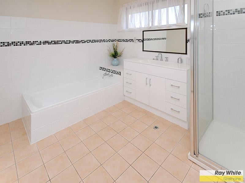 38 Bygrave St, Strathpine QLD 4500