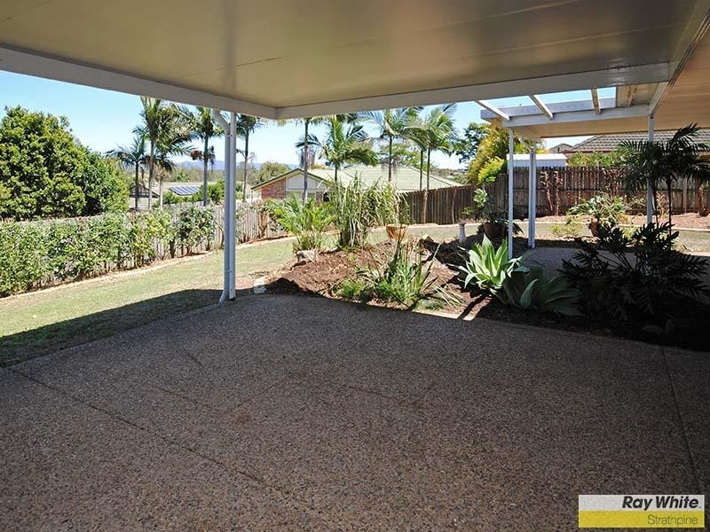 3 Ritchie Crt, Petrie QLD 4502