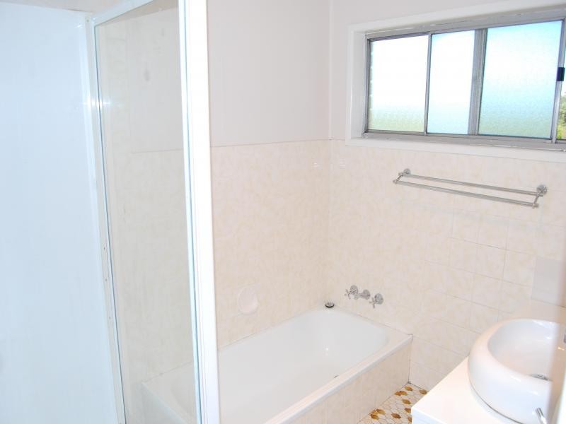 54 Learmonth St, Strathpine QLD 4500