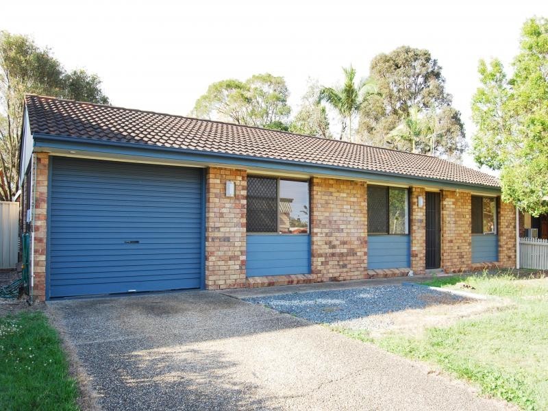 18 Rosewood Dr, Strathpine QLD 4500