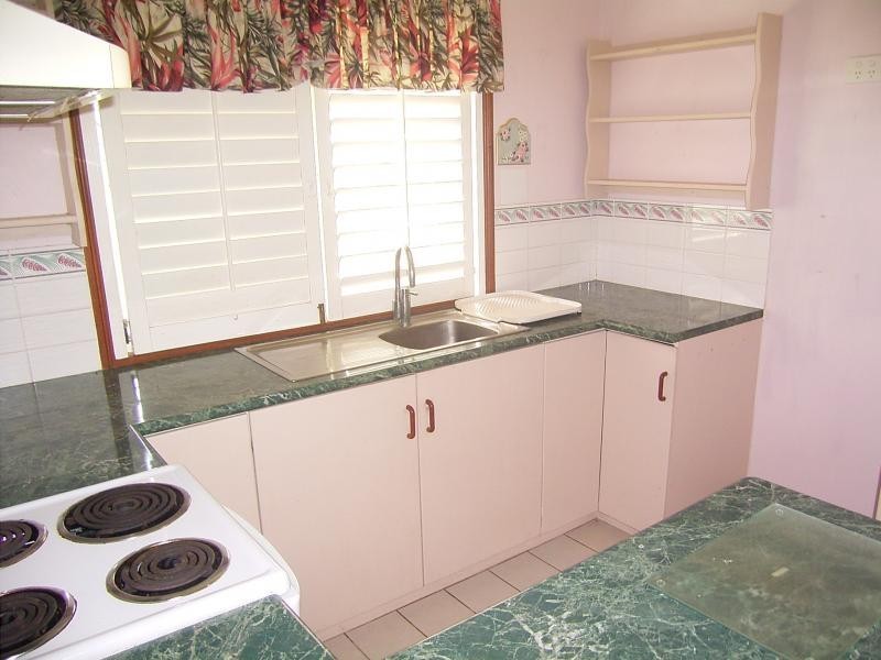17 Grotherr St, Qunaba QLD 4670