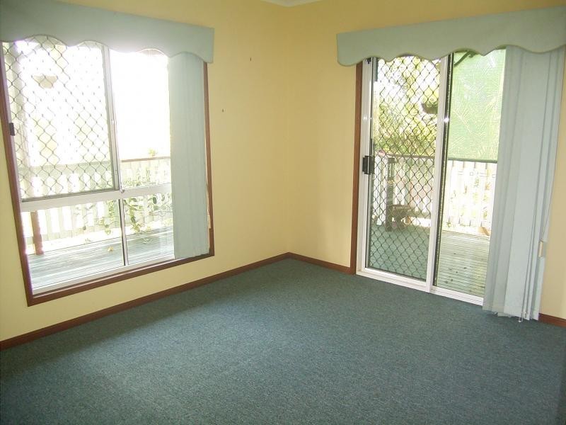 17 Grotherr St, Qunaba QLD 4670