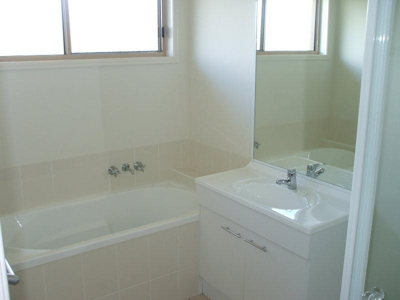 11 Leichhardt St, Bargara QLD 4670