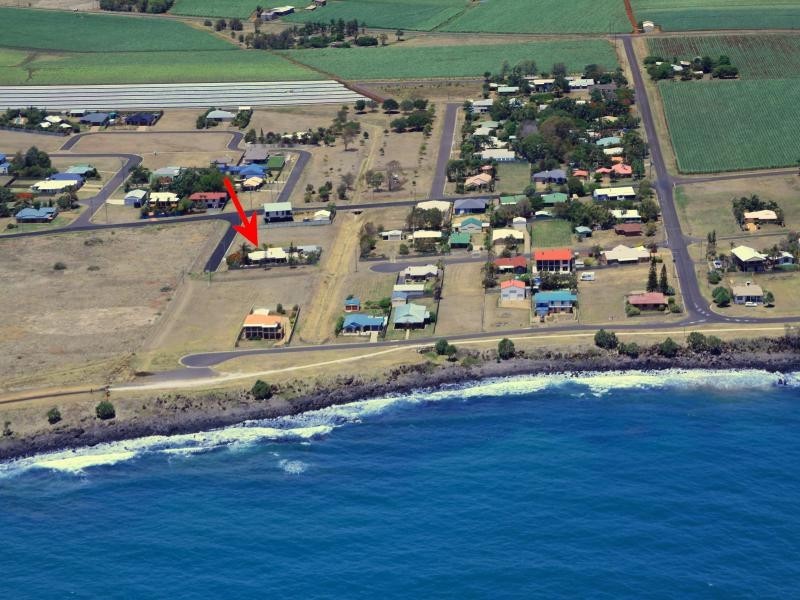 8 Dryden St, Burnett Heads QLD 4670