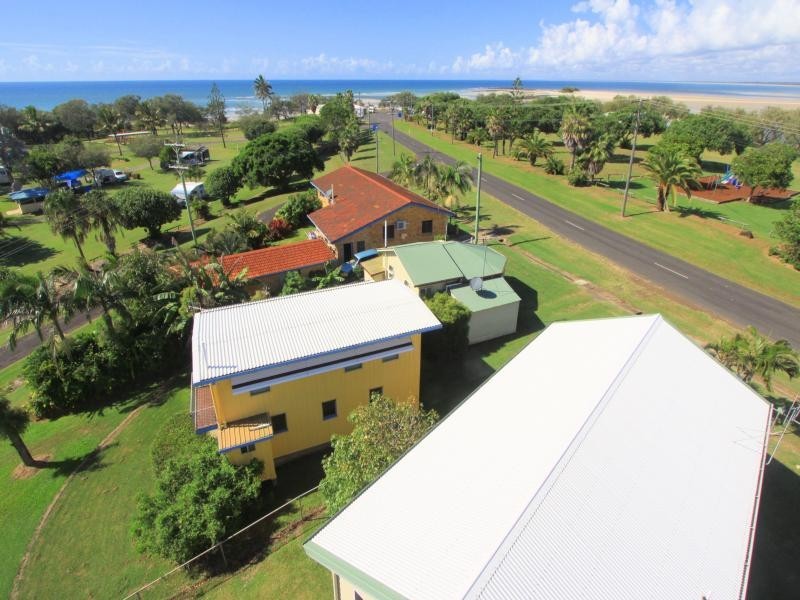 6 Lihs Street, Elliott Heads QLD 4670