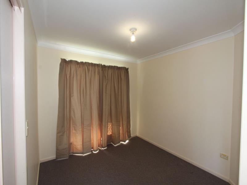 6 Lihs Street, Elliott Heads QLD 4670