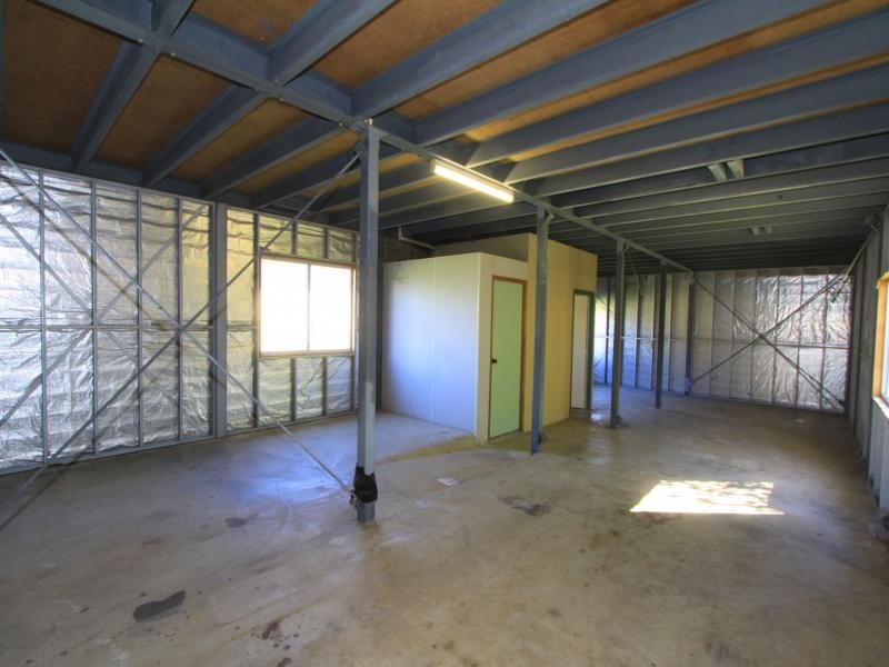 6 Lihs Street, Elliott Heads QLD 4670