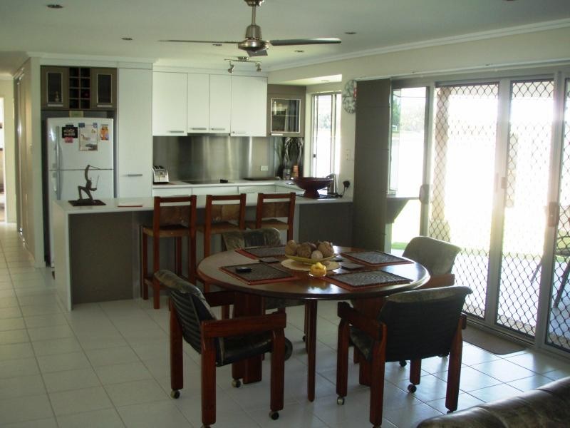 32 Baker-Finch Dr, Bargara QLD 4670