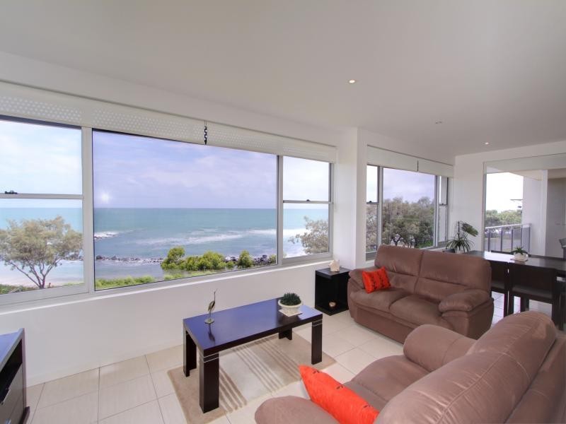 3/33 Esplanade, Bargara QLD 4670