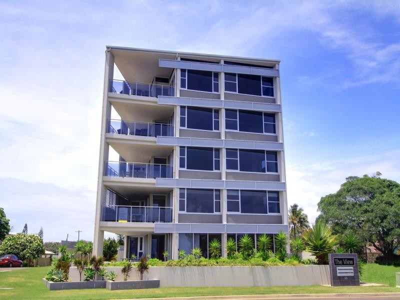 3/33 Esplanade, Bargara QLD 4670