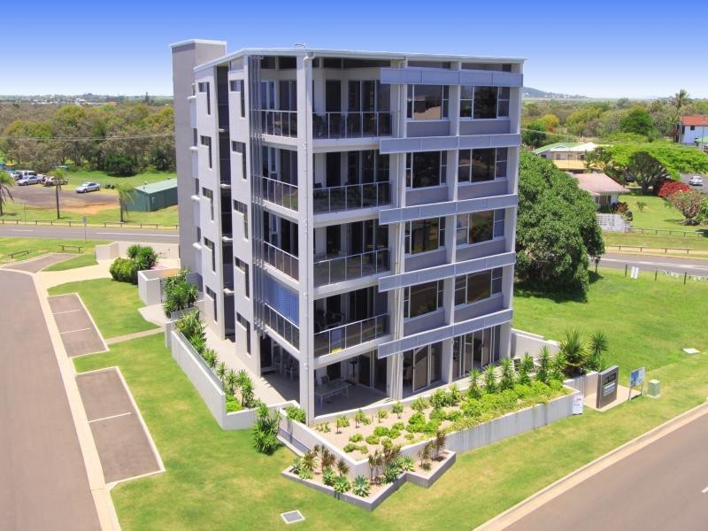 3/33 Esplanade, Bargara QLD 4670