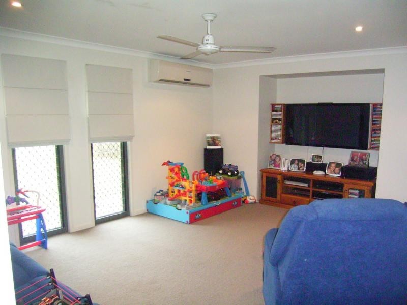 18 Carla Drive, Innes Park QLD 4670