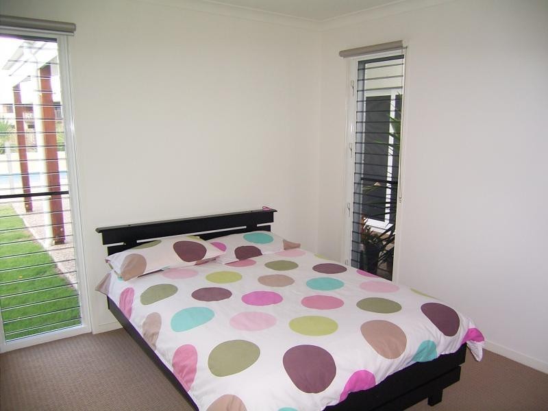 117  Davidson St, Bargara QLD 4670