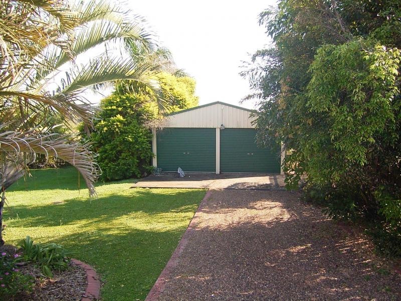 4 Bisdee Street, Coral Cove QLD 4670