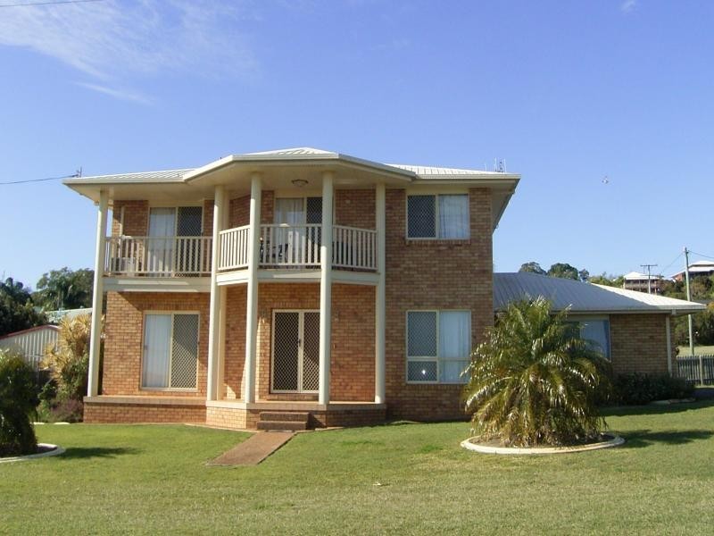 21 Panorama Dr, Qunaba QLD 4670