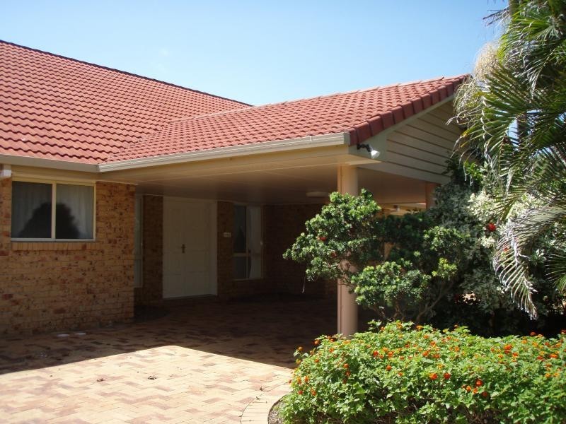 46 Barolin Esp, Coral Cove QLD 4670