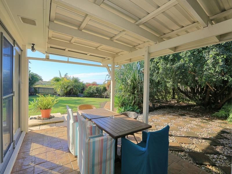 11 Palm Street, Innes Park QLD 4670