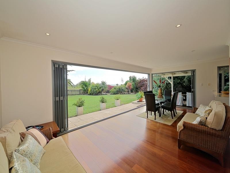 11 Palm Street, Innes Park QLD 4670