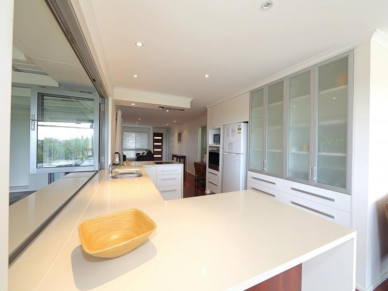 11 Palm Street, Innes Park QLD 4670